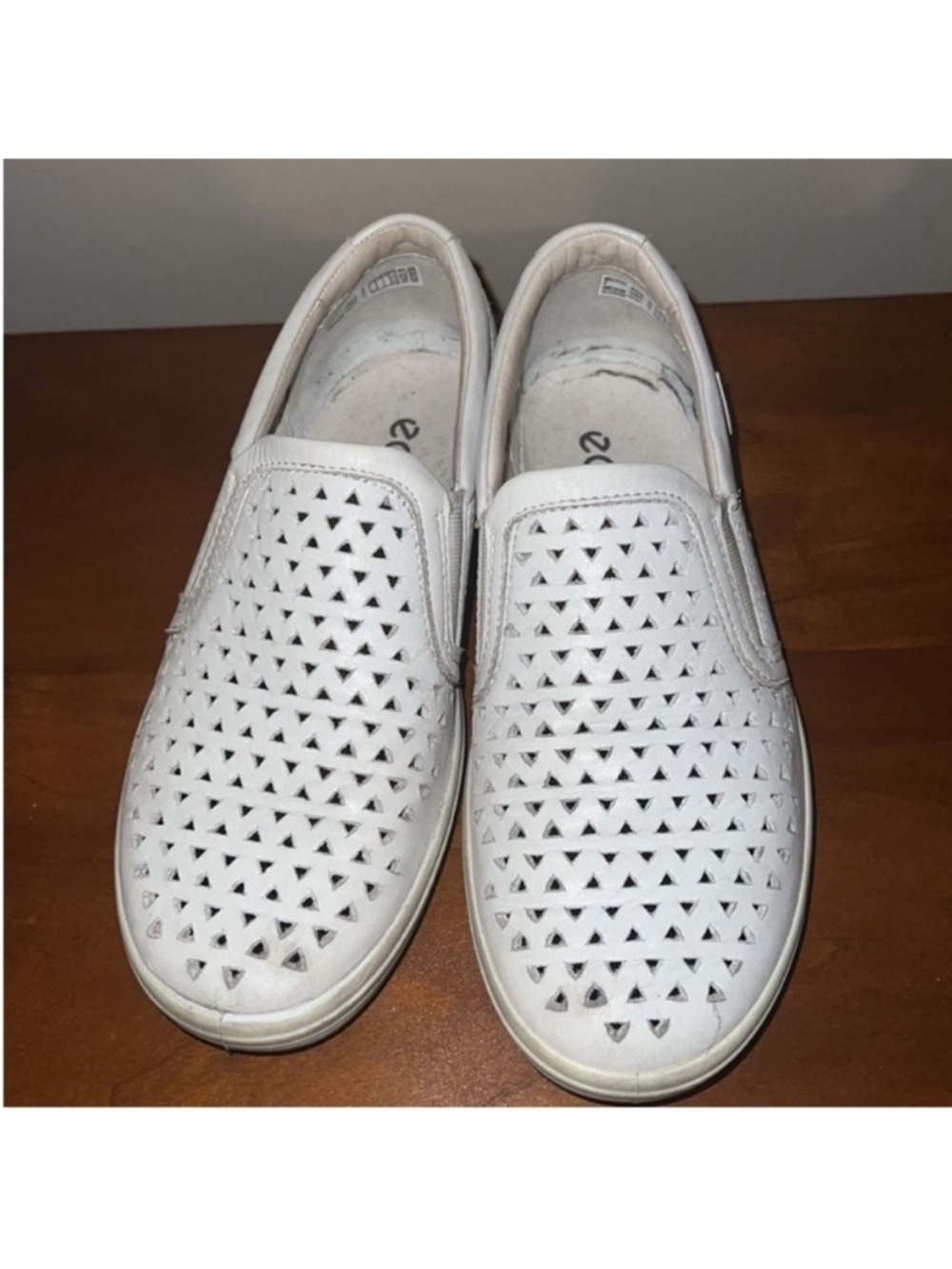 Ecco | Women’s Size 4 Extra Width | White Perforated Slip-On Leather Sneakers - Picture 3 of 11